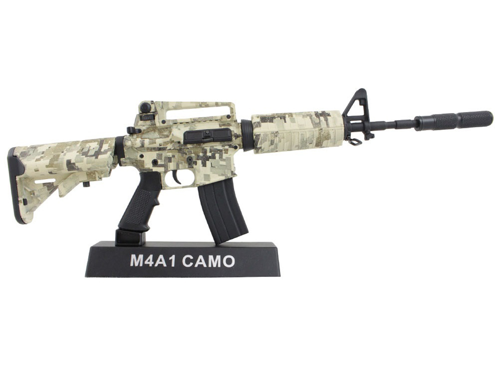 M4A1 Digital Camo 1:4 Scale Model Rifle Display